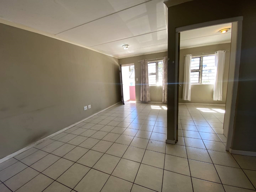 1 Bedroom Property for Sale in Maitland Western Cape